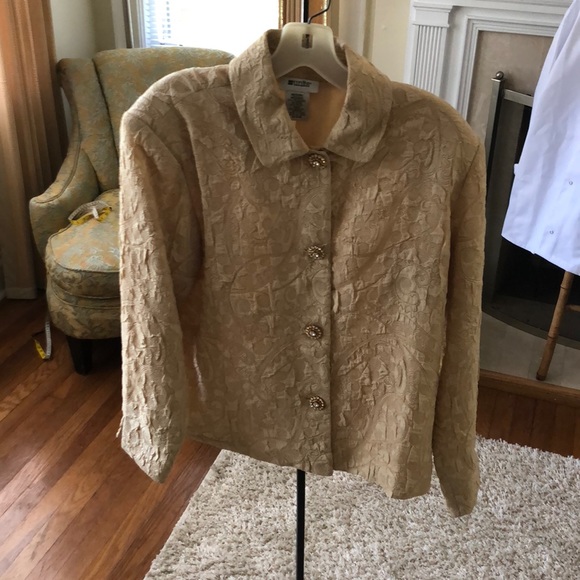 Jacket - Picture 1 of 2